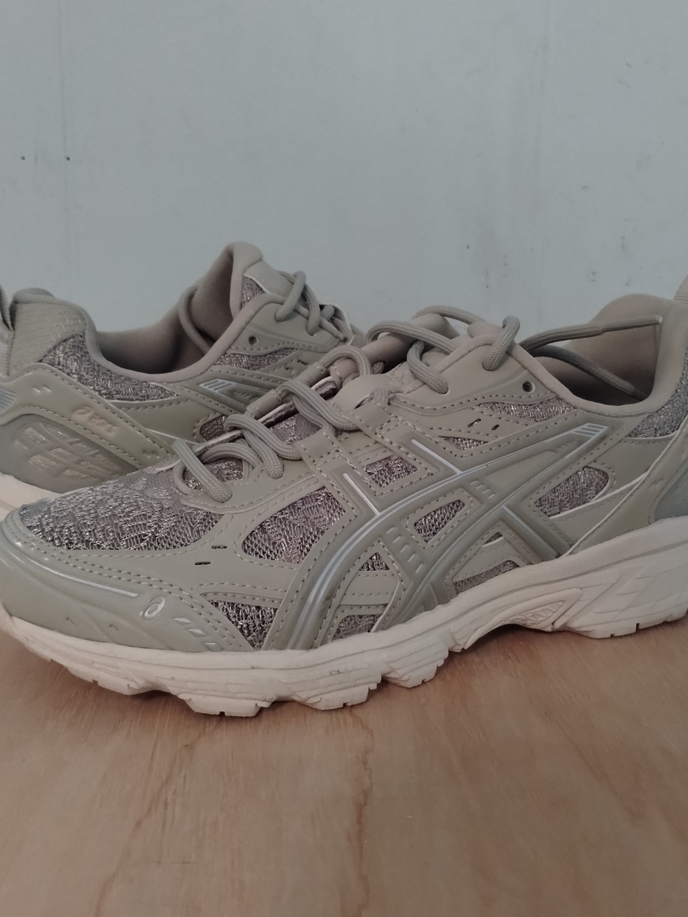 5M/6.5W ASICS Nunobiki Dried Leaf Neutral Running Shoes Light Olive